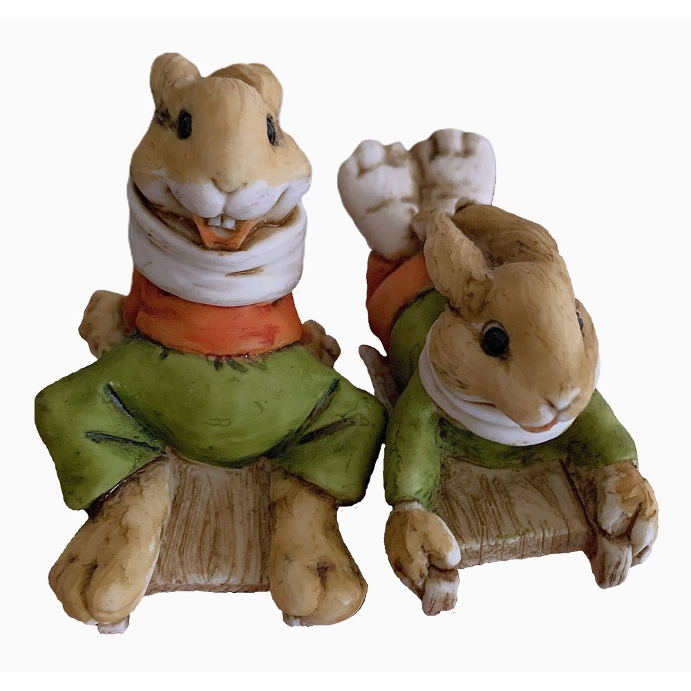 Rare Pair Bunny Rabbits Sledding Artefice Ottanta D Esposito '82 Figurines Italy